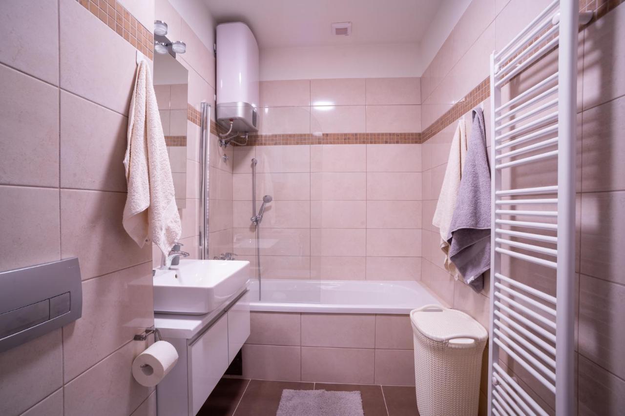 Apartman G8 Deluxe Pale Eksteriør bilde
